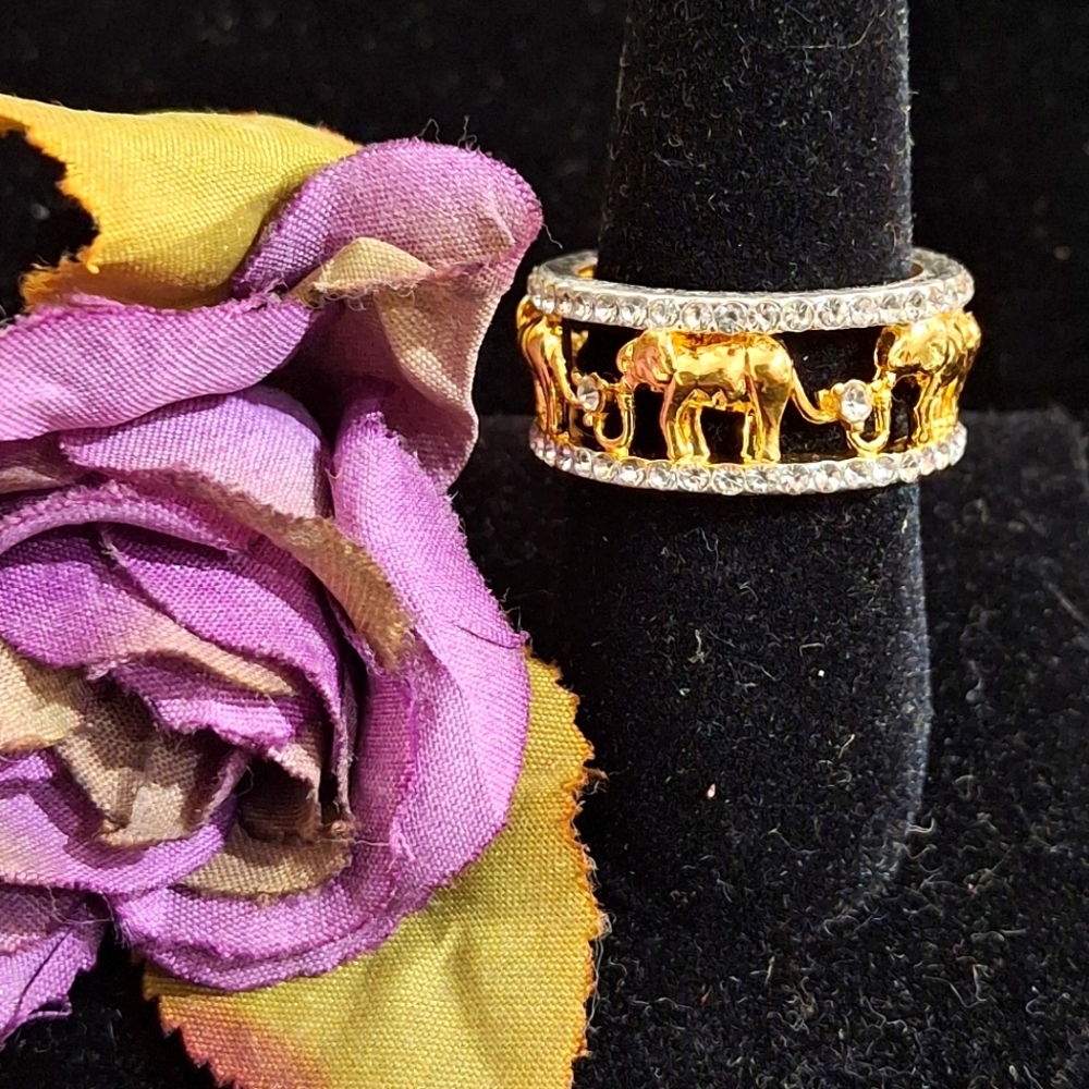 New, size 9 elephant ring.